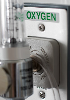 Closeup photo of a pressure gauge on an Oxygen tank